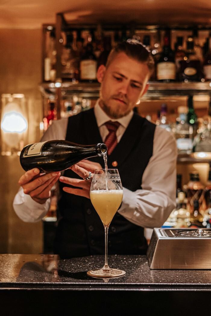 Images Bar at Restaurant 1890