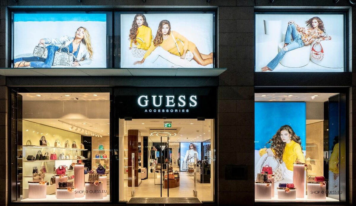 Images GUESS ACCESSORIES