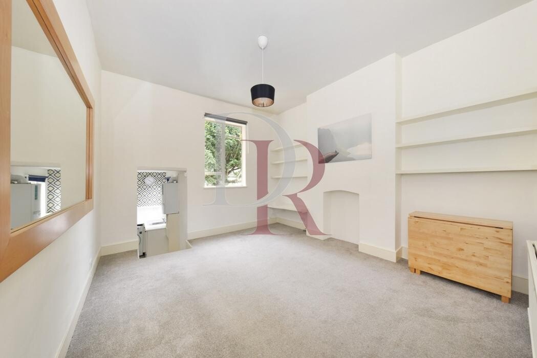 Images Daniel Rose Residential Ltd