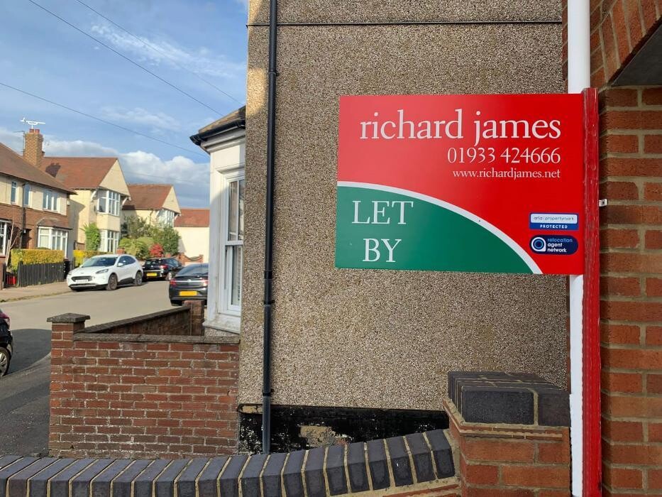 Images Richard James Lettings & Management