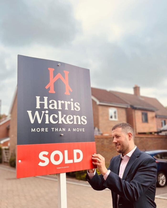 Images Harris Wickens Estate Agents