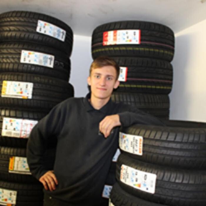 Images Priorslee Motor Services Ltd Castrol Service