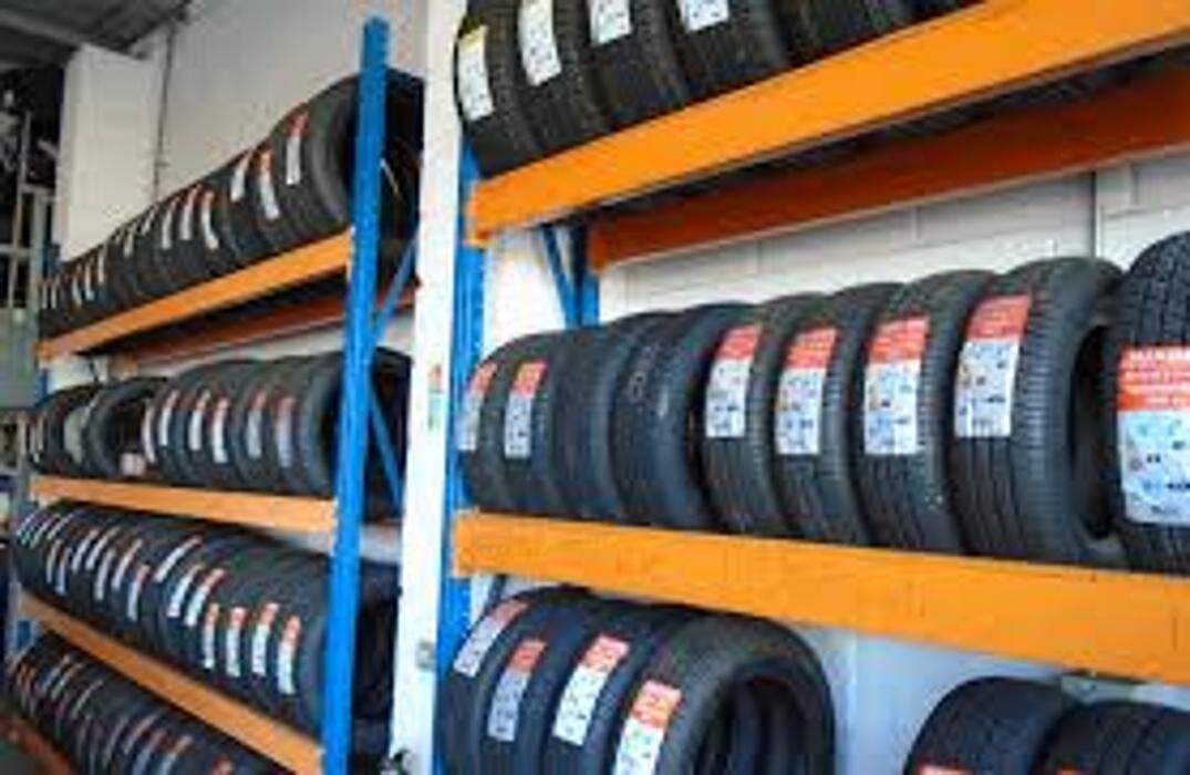 Images Priorslee Motor Services Ltd Castrol Service