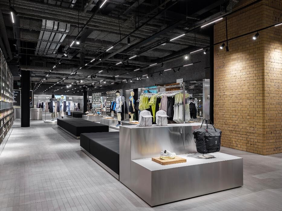 Images On Store London Battersea