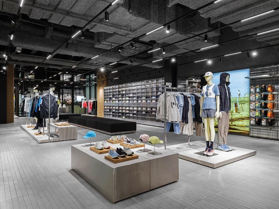 Images On Store London Battersea