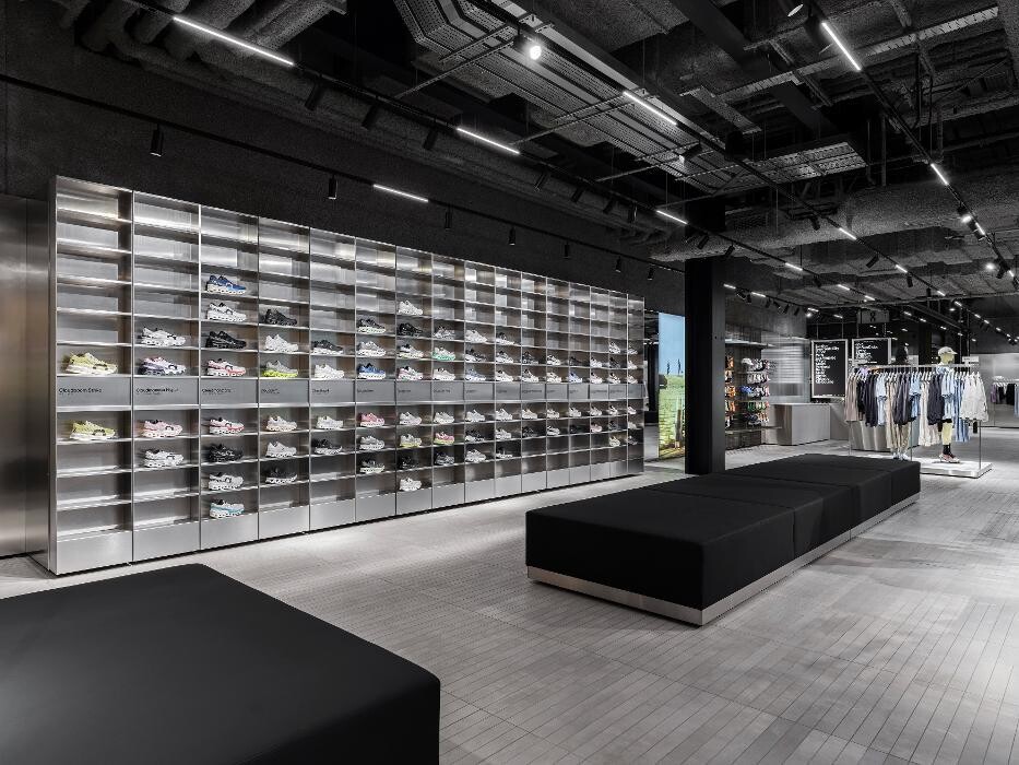 Images On Store London Battersea
