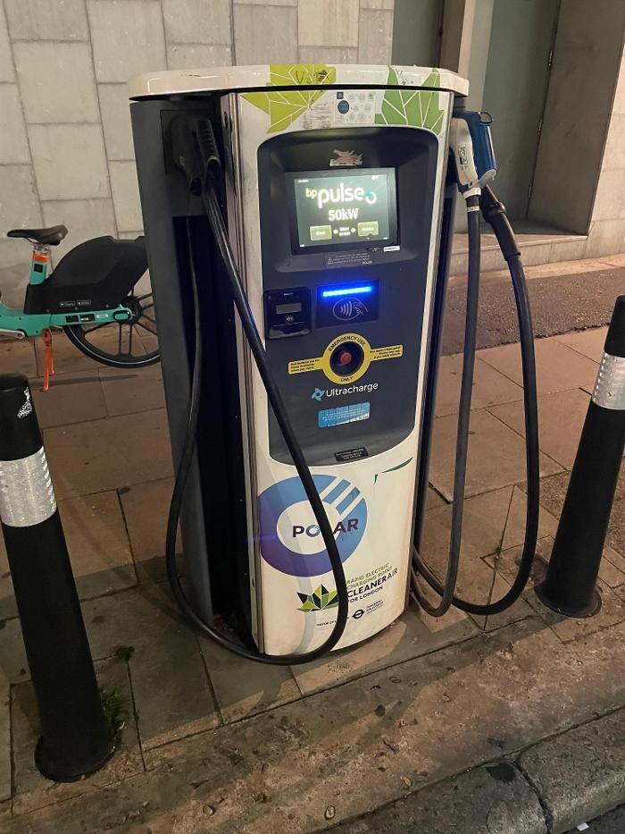 Images bp pulse Charging Station