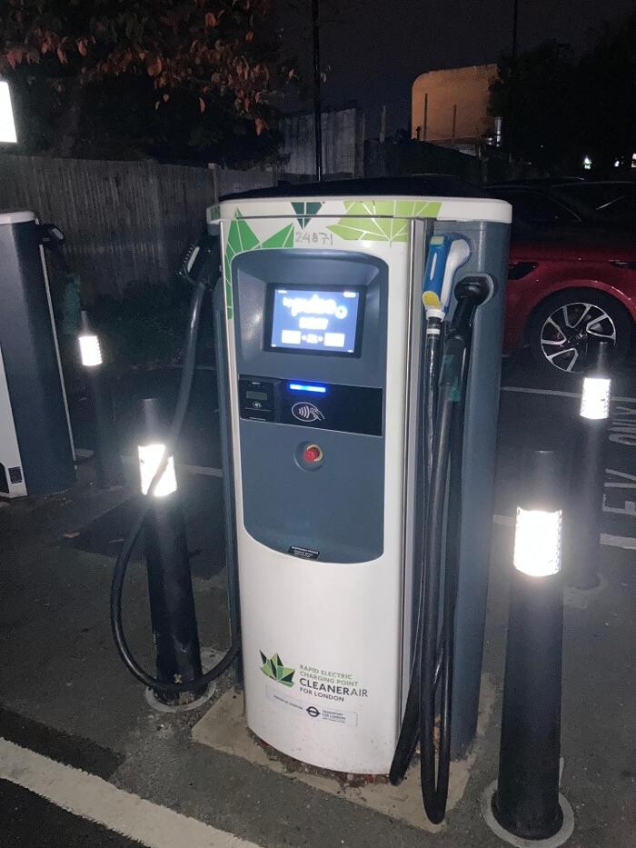 Images bp pulse Charging Station