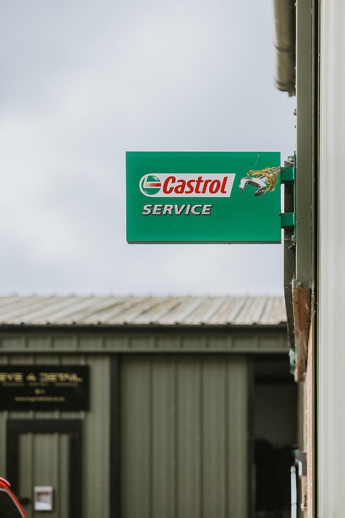 Images Hereford Volvo Specialist Ltd Castrol Service