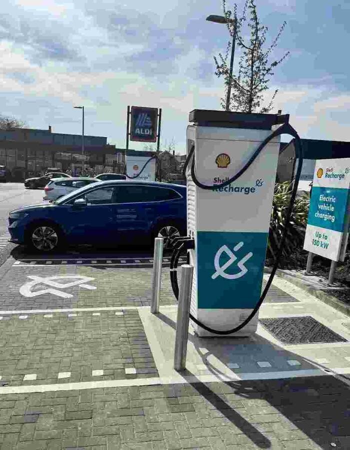 Images Shell Recharge Charging Station