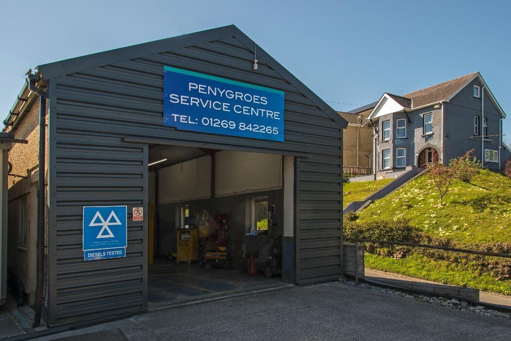 Images PENYGROES SERVICE CENTRE Castrol Service
