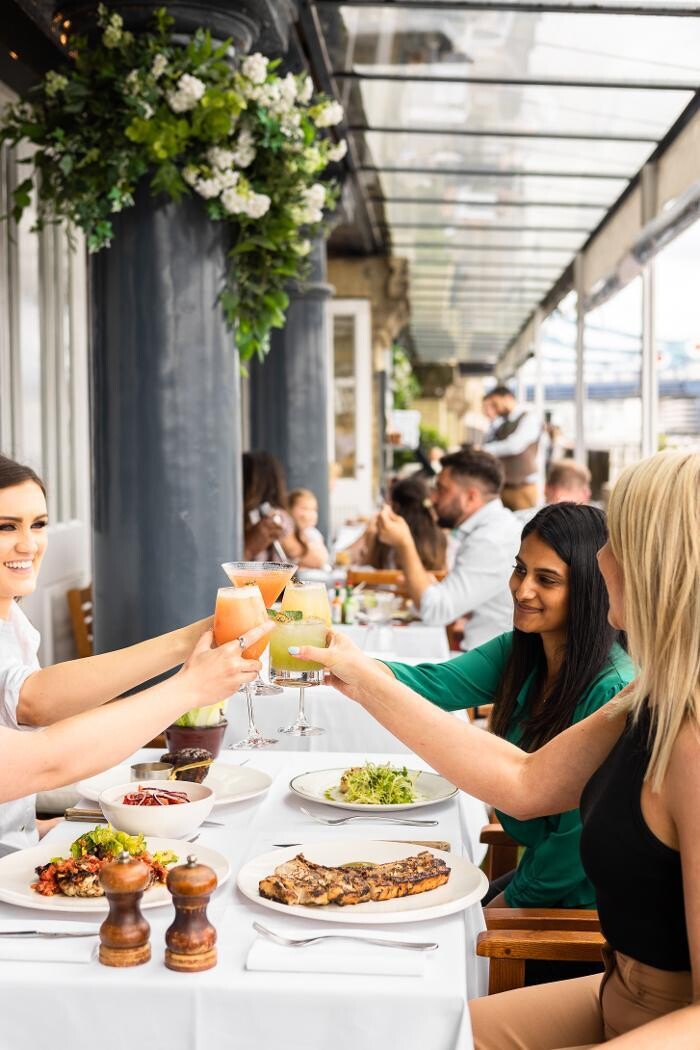 Images Butlers Wharf Chop House
