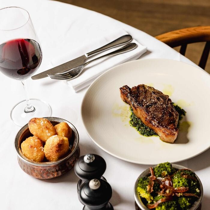 Images Butlers Wharf Chop House