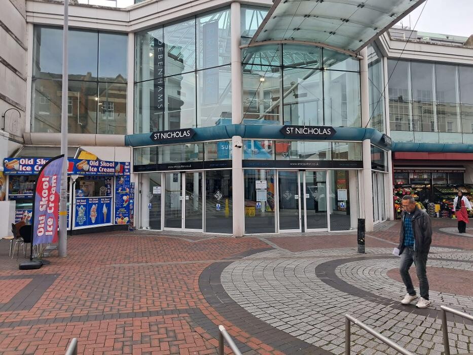 Images Hays Travel Sutton