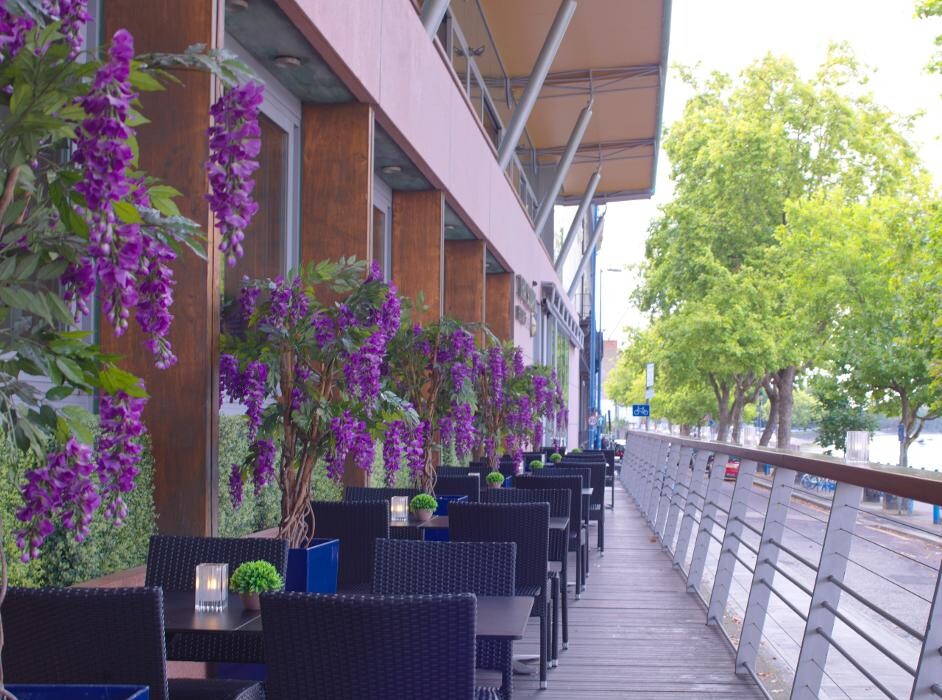 Images Thai Square Putney Bridge