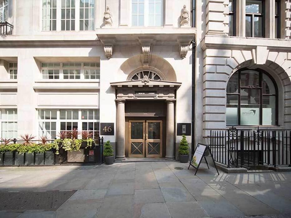 Images London Doctors Clinic Liverpool Street
