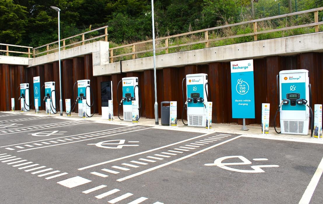 Images Shell Recharge Charging Station