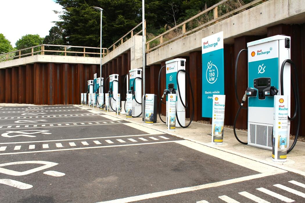 Images Shell Recharge Charging Station