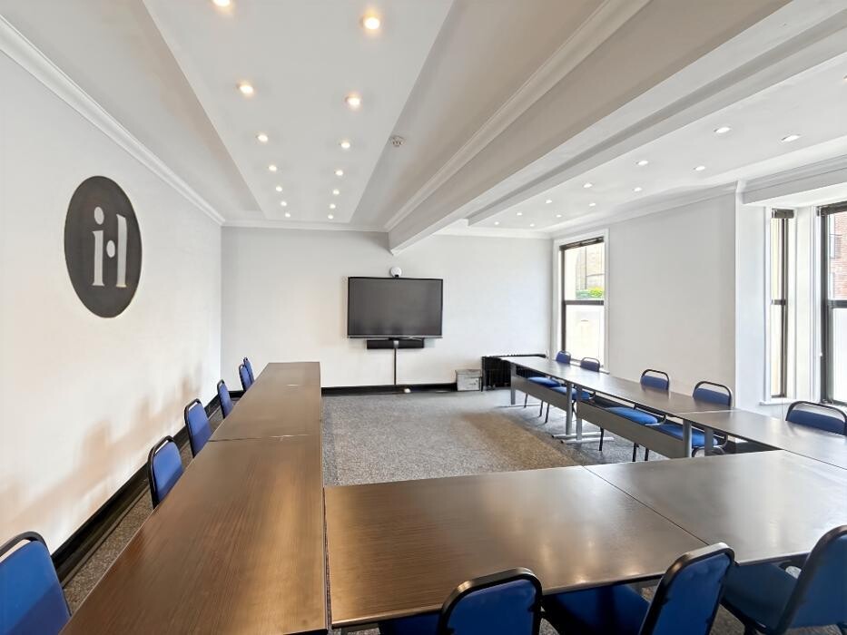 Images HQ Independent House