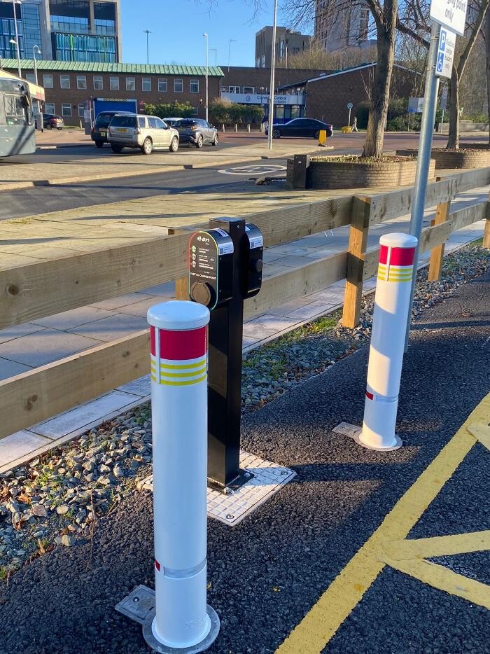 Images E.ON Drive Charging Station