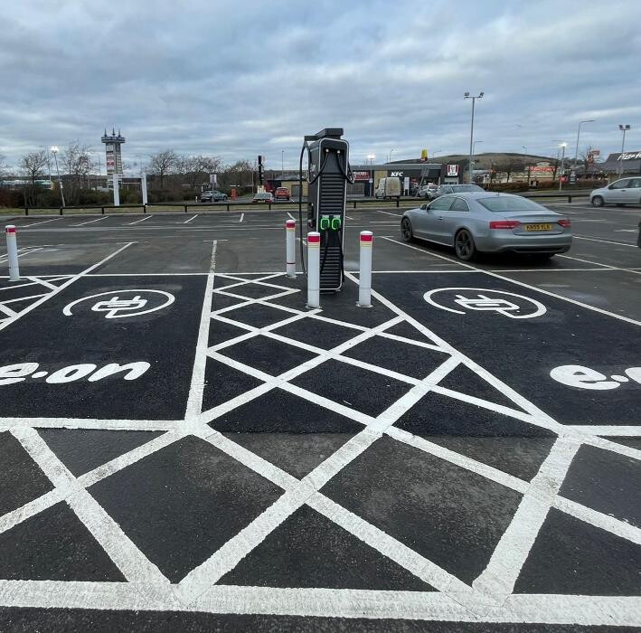 Images E.ON Drive Charging Station