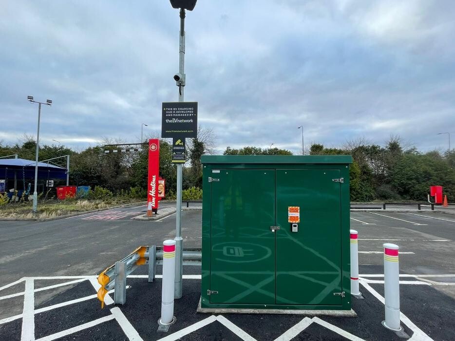 Images E.ON Drive Charging Station