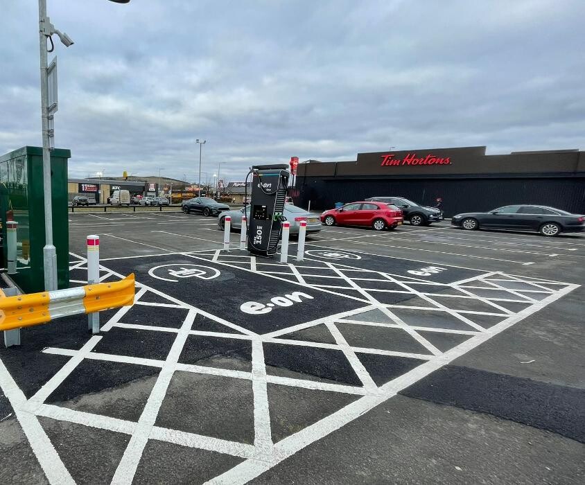 Images E.ON Drive Charging Station