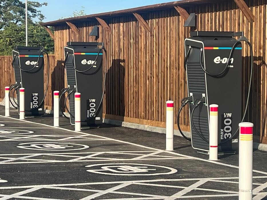 Images E.ON Drive Charging Station