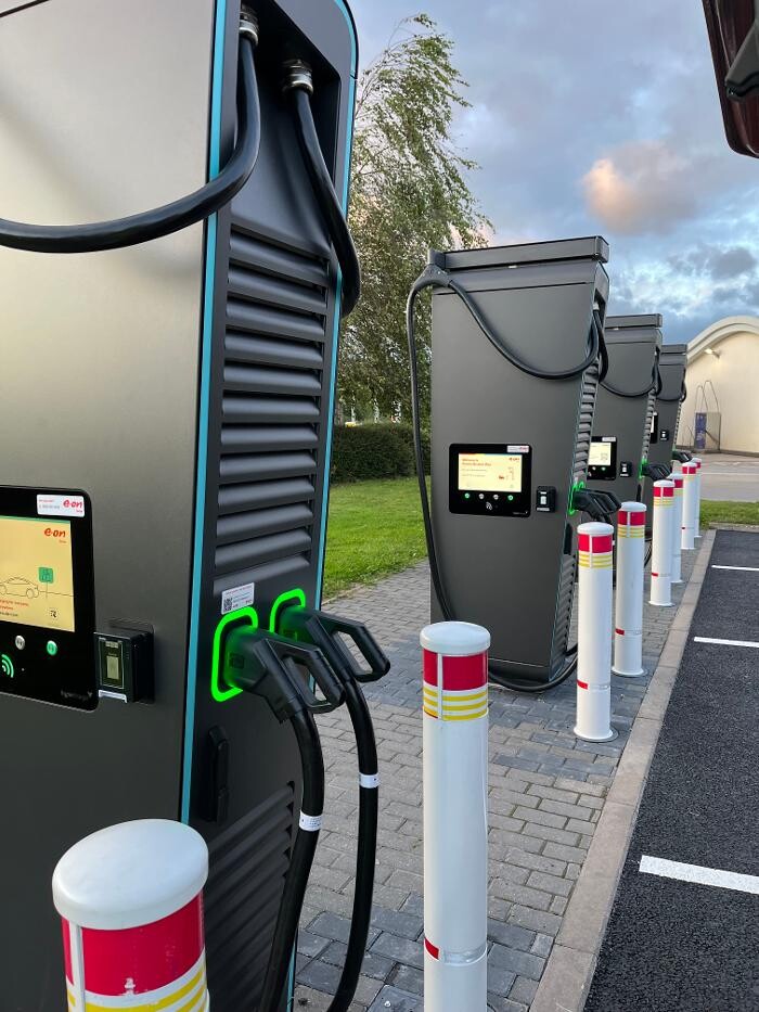Images E.ON Drive Charging Station