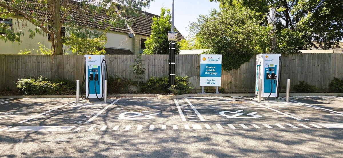 Images Shell Recharge Charging Station