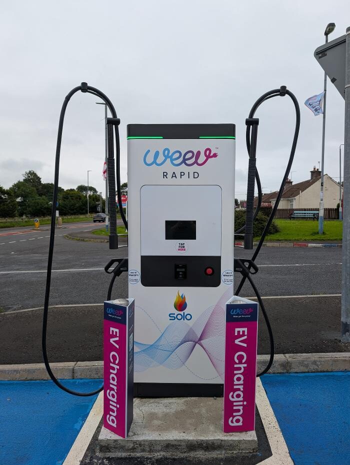 Images Weev Charging Station