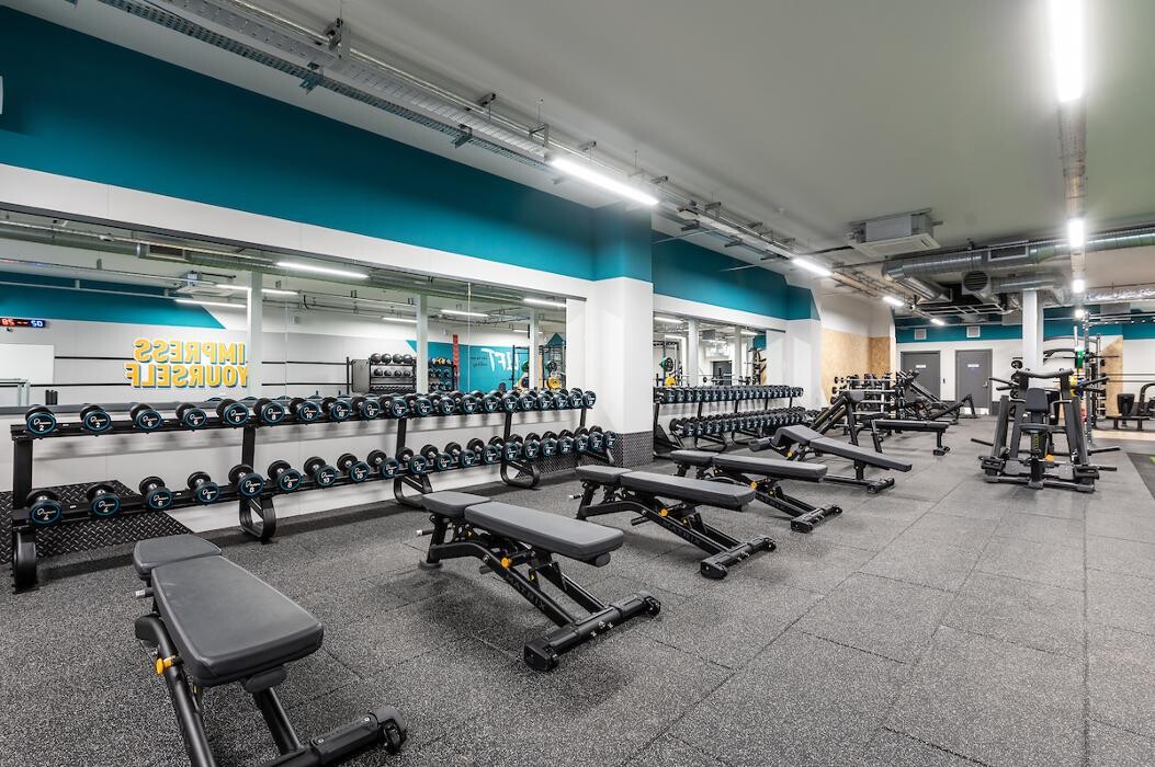 Images PureGym Guiseley