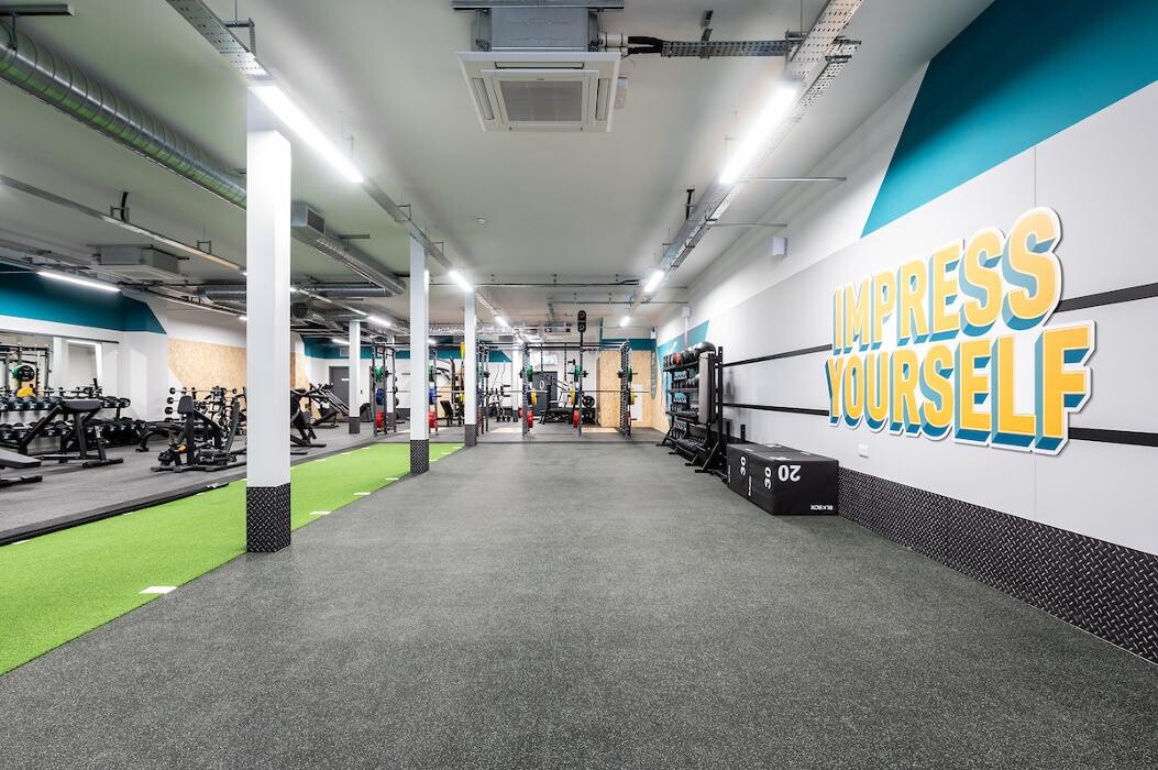 Images PureGym Guiseley