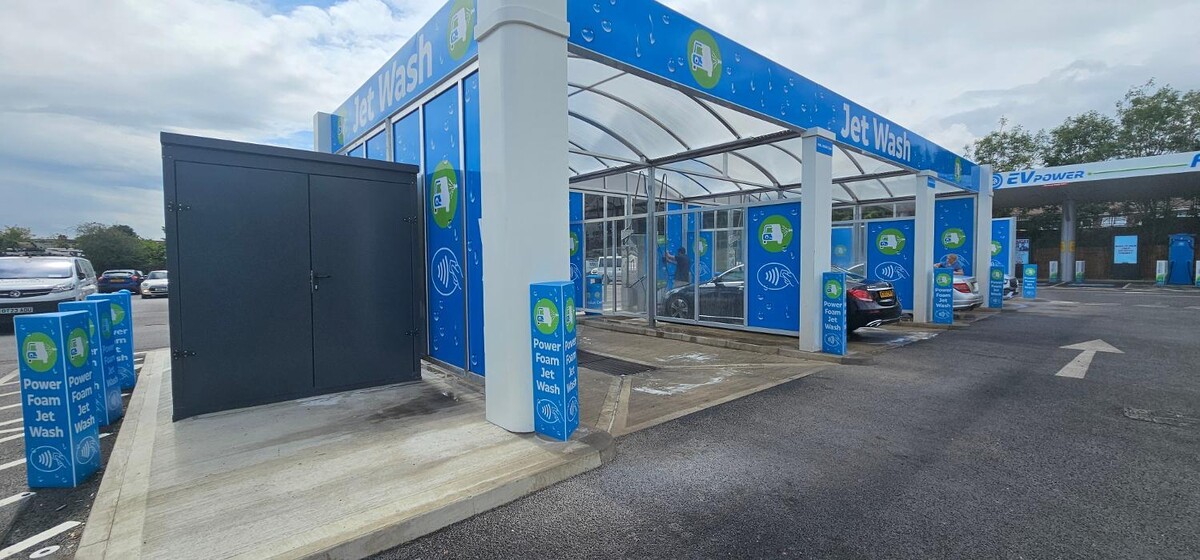 Images MFG Car Wash Centre