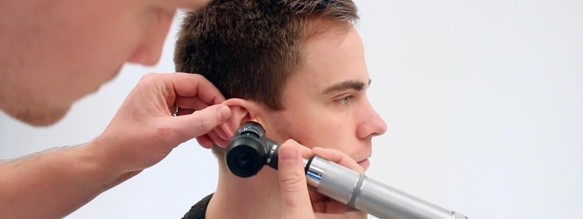 Images Amplify Hearing