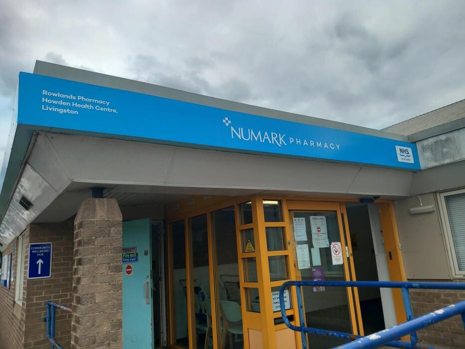 Images Rowlands Pharmacy Howden Health Centre
