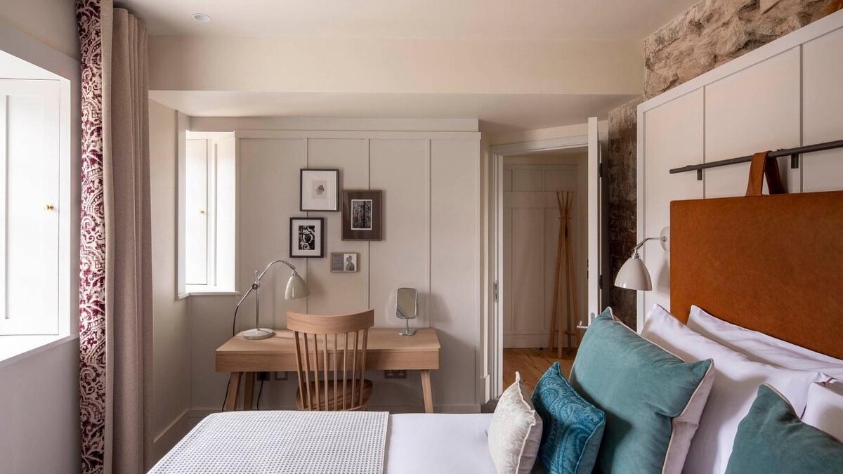 Images Abbey Strand Apartments at Holyrood