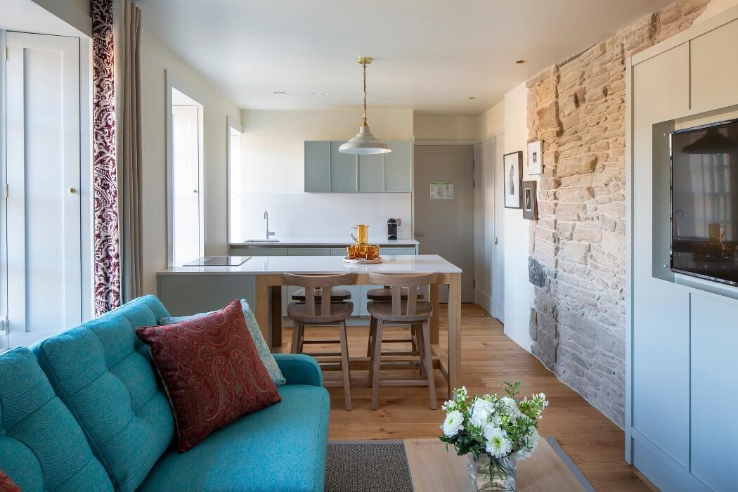 Images Abbey Strand Apartments at Holyrood