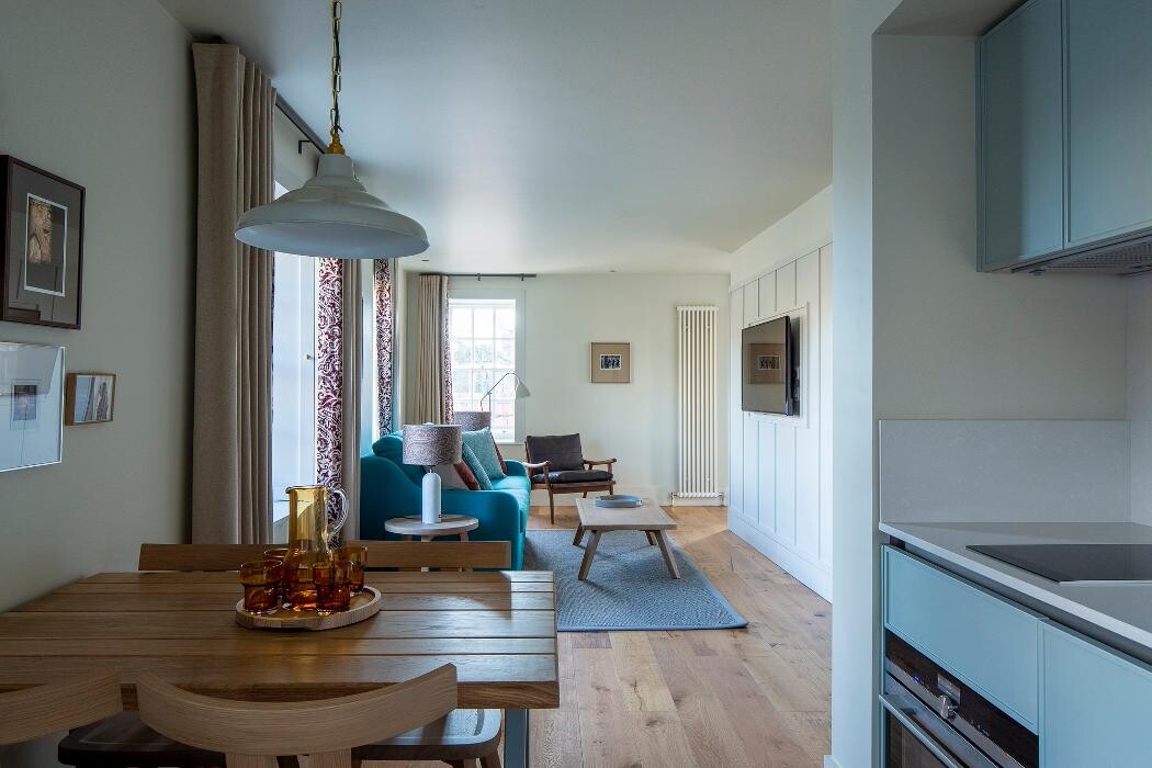 Images Abbey Strand Apartments at Holyrood