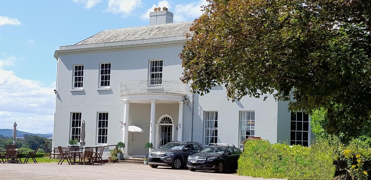 Images The Weir Nursing Home