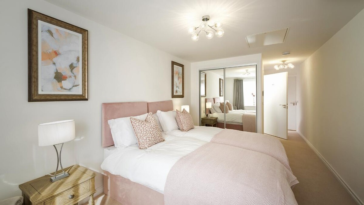 Images Churchill Living