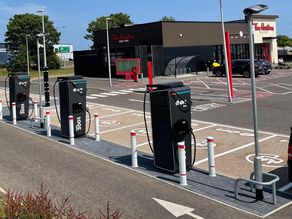 Images E.ON Drive Charging Station