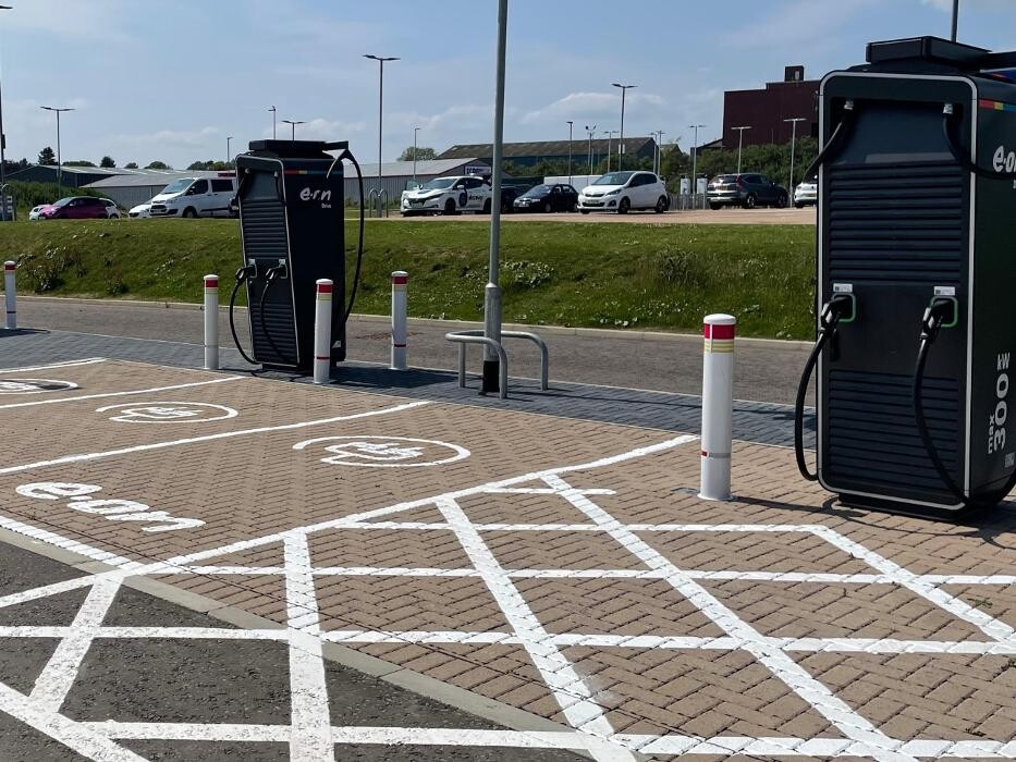 Images E.ON Drive Charging Station