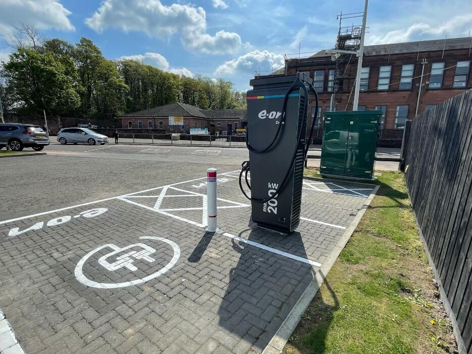 Images E.ON Drive Charging Station