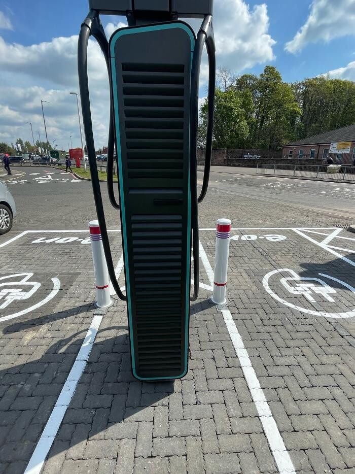 Images E.ON Drive Charging Station