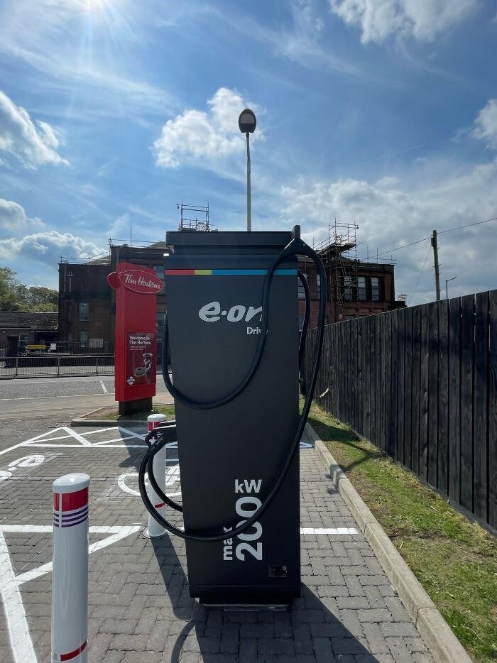 Images E.ON Drive Charging Station
