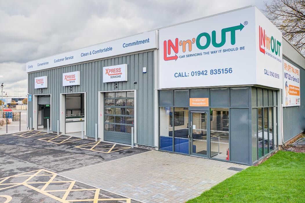 Images IN'n'OUT Autocentres Wigan