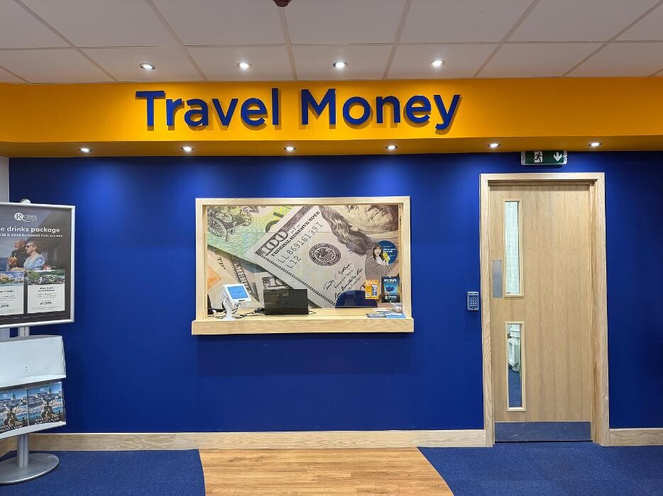 Images Hays Travel Money