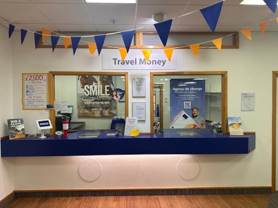 Images Hays Travel Money