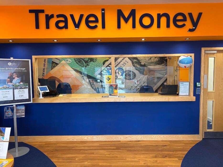 Images Hays Travel Money